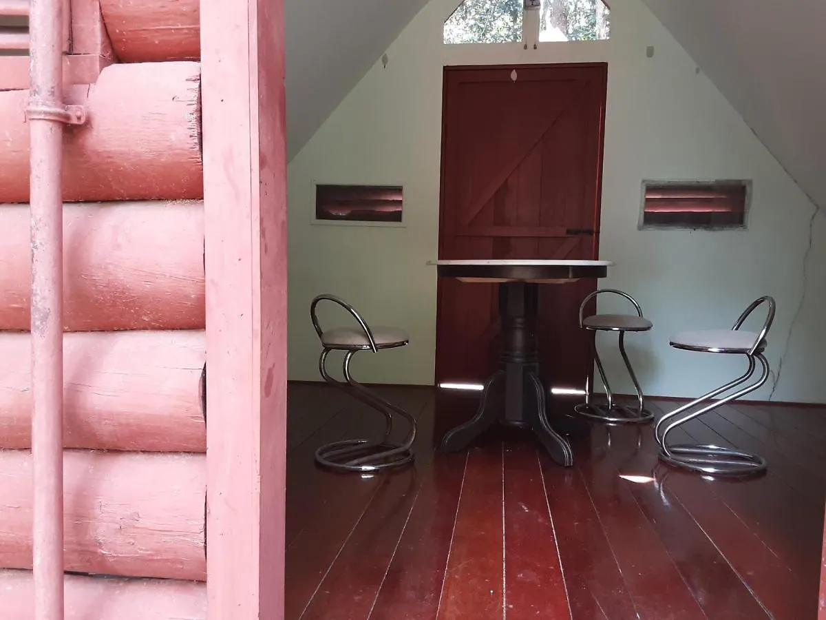 Spot On 90536 Bens Maju Foreststay Ayer Keroh 2*,